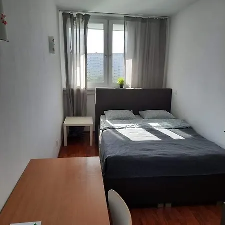 Apartament Blue River - Niedzwiedzia - pokoj prywatny, lazienka wspolna Wrocław